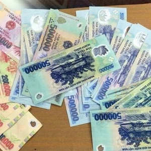 mua-may-dem-tien-chinh-hang-tai-thu-duc