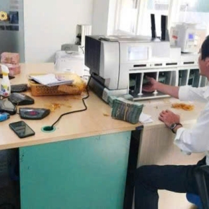 cung-cap-va-sua-may-dem-tien-tan-noi-tai-ba-ria-vung-tau